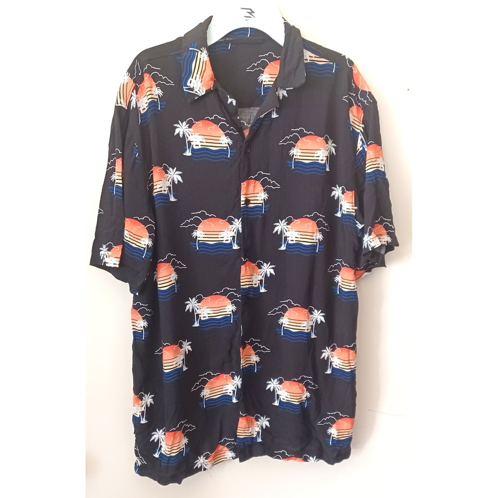 No Boundaries Men Sz M Tropical Sunset Palm Tree Hawaiian Button Shirt Navy Blue